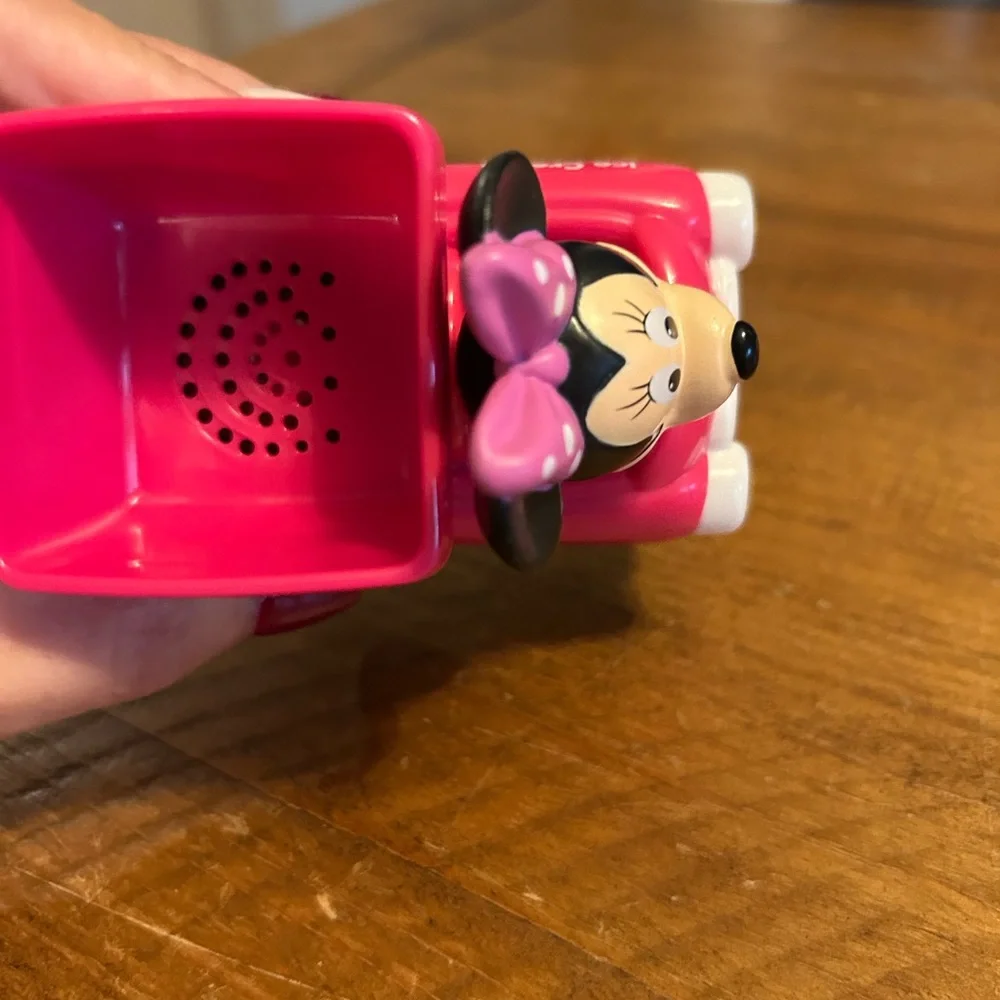 Disney Vtech GoGo Smart Wheels Minnie Mouse Talking Ice Cream Truck as is. Works